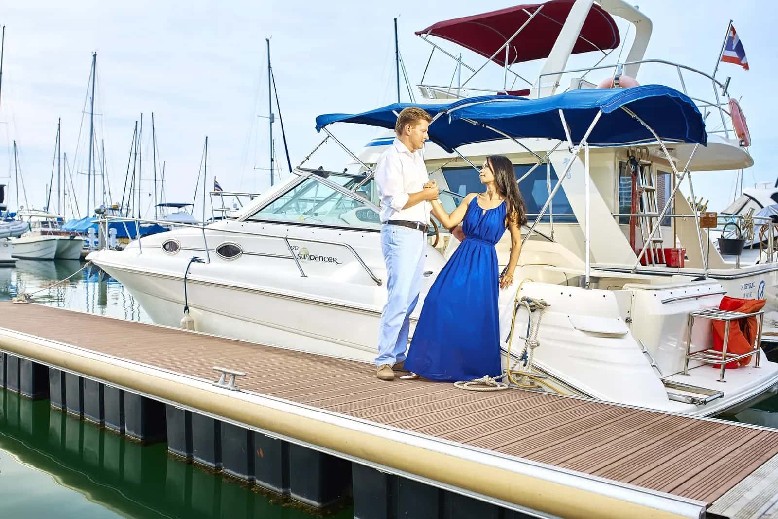 Boating tours couple